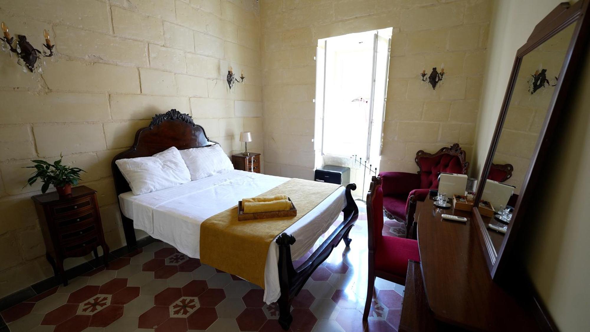 Tinja Bnb Sliema Exterior foto